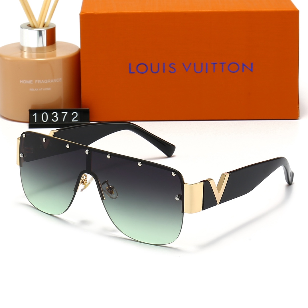 4-color fashionable LthtV sunglasses