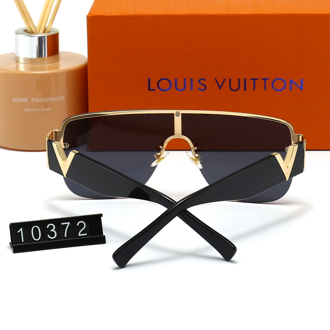 4-color fashionable LthtV sunglasses