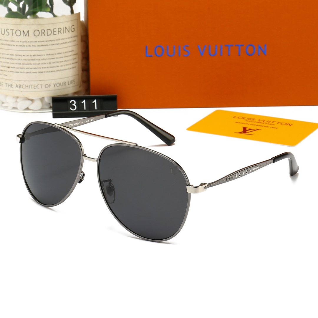 4-color fashionable LthtV sunglasses