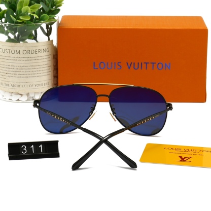 4-color fashionable LthtV sunglasses