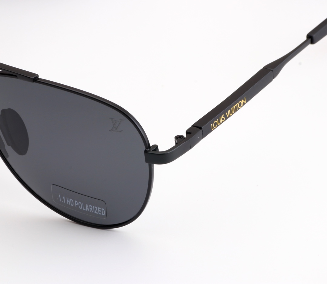 5-color fashionable LthtV sunglasses