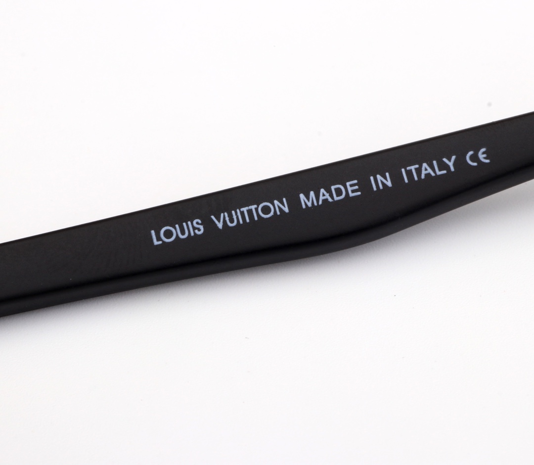 5-color fashionable LthtV sunglasses