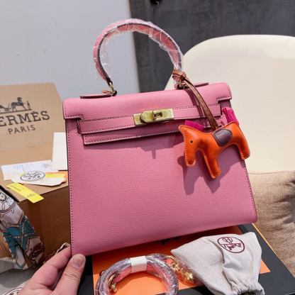 Kelly 28 Sellier Bag Gold Epsom Leather with Gold Hardware