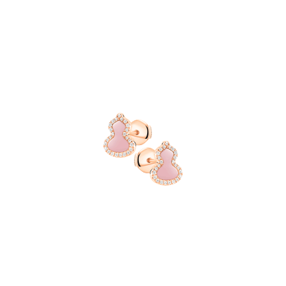 Petite Wulu ear studs in 18K rose gold with diamonds and pink opal