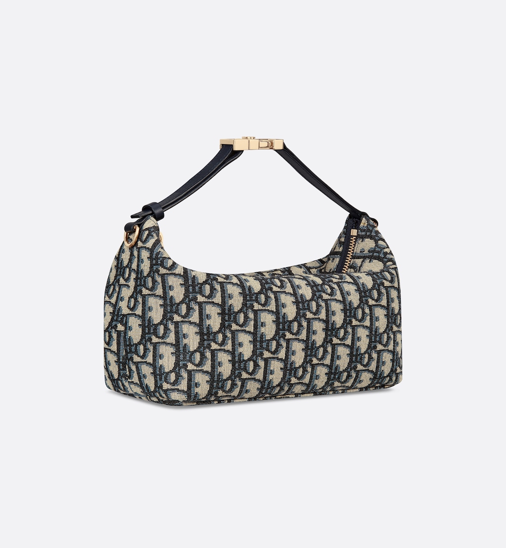 Medium Travel Nomad Pouch