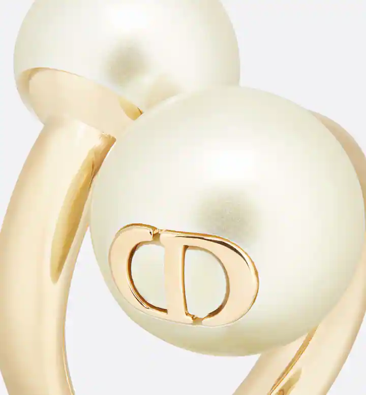 Tribales Balloon Ring