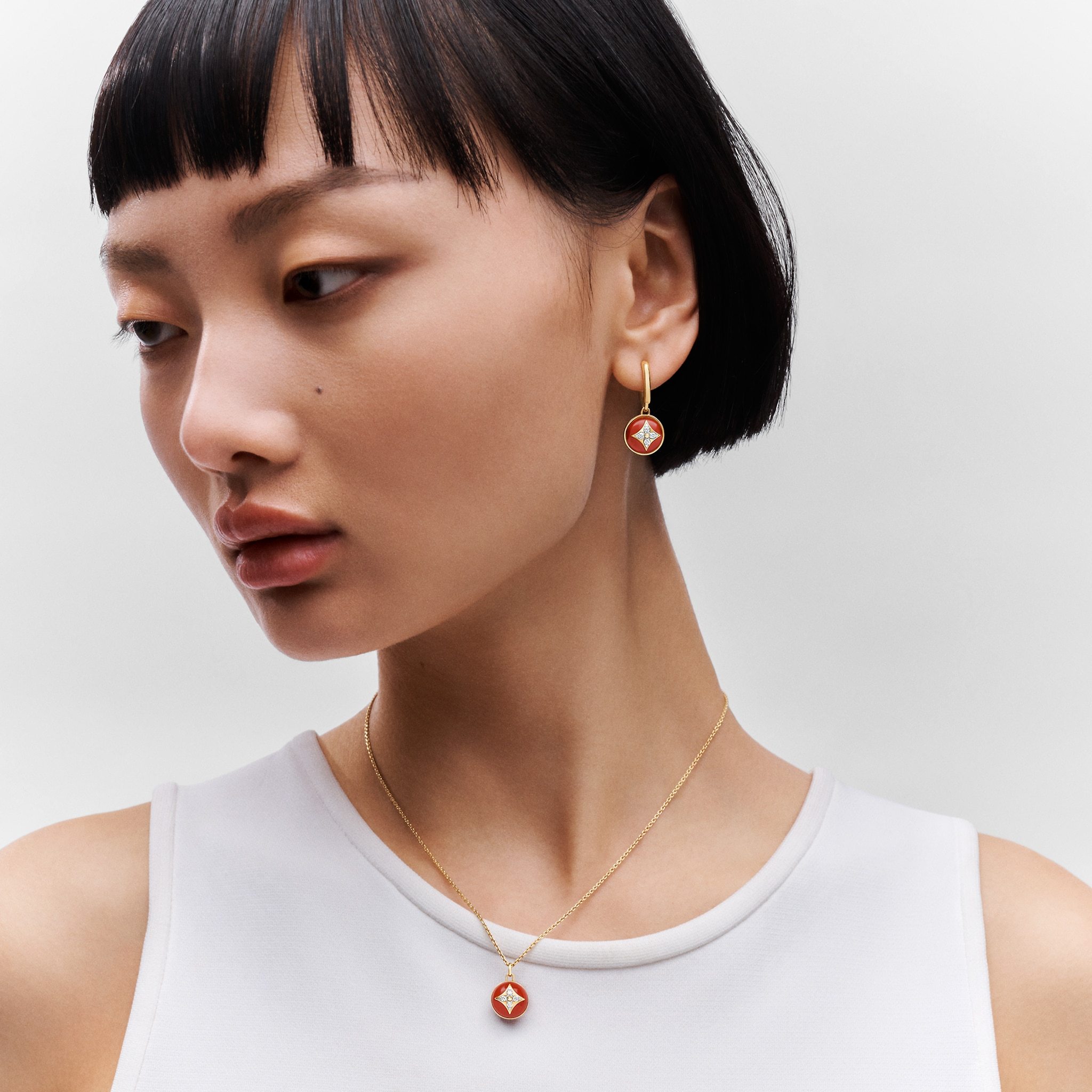 B Blossom Pendant, Yellow Gold, White Gold, Cornelian And Diamonds