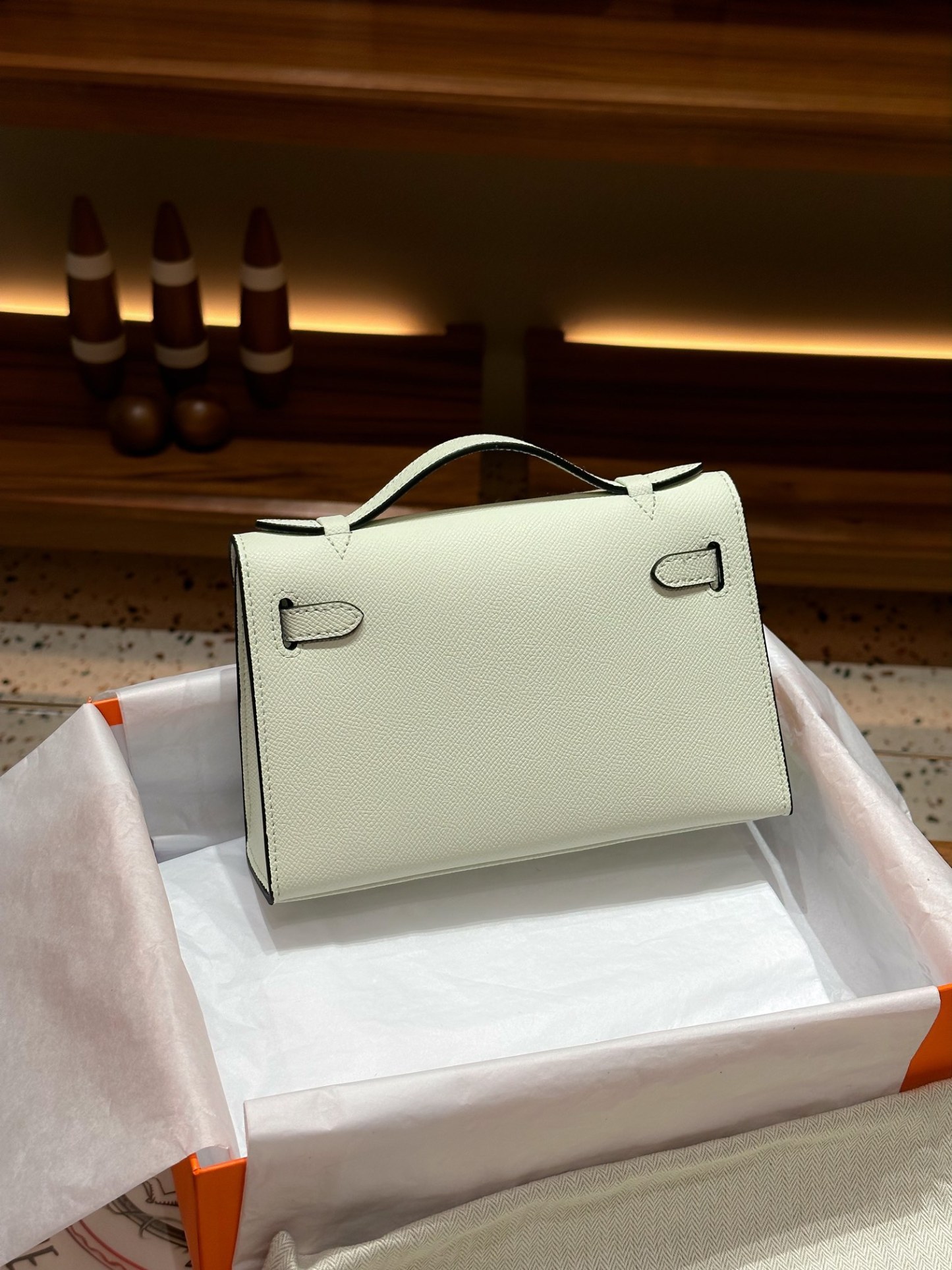 Herthtmes  Epsom Kelly Pochette Clutch