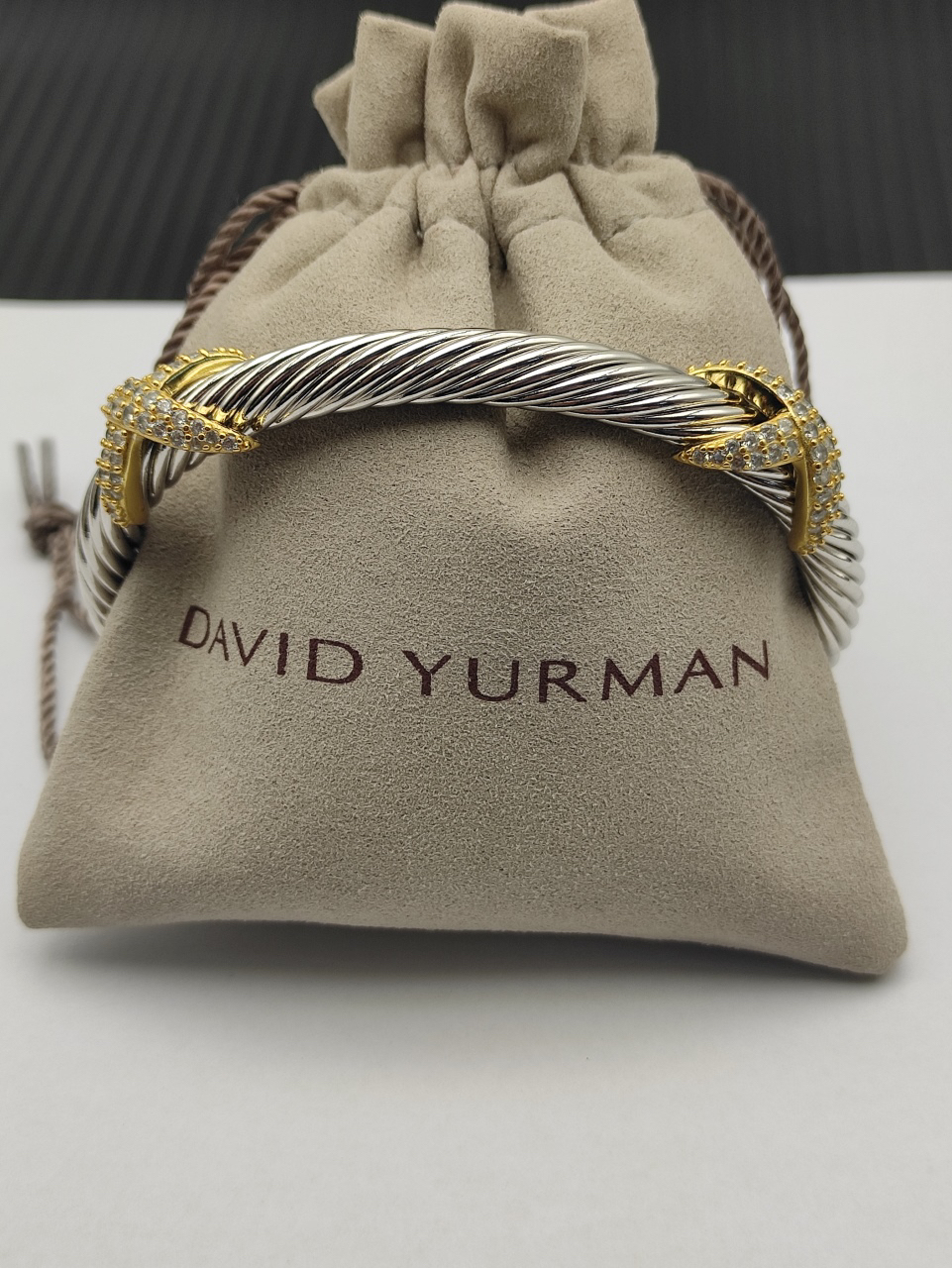 Cable Classic Bracelet with Pavé Diamond X in Two-Tone – Where Classic Meets Radiance,7mm