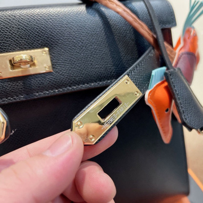 Kelly 28 Sellier Bag Gold Epsom Leather with Gold Hardware