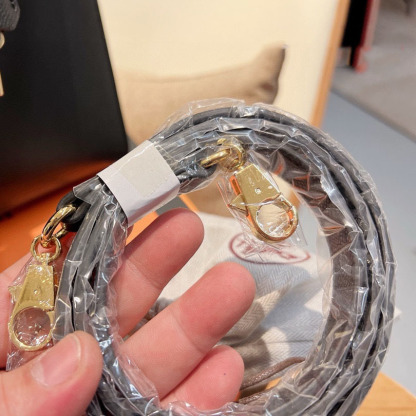 Kelly 28 Sellier Bag Gold Epsom Leather with Gold Hardware