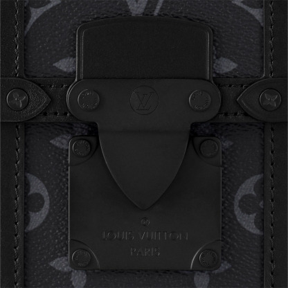 Vertical Trunk Wearable Wallet M82077