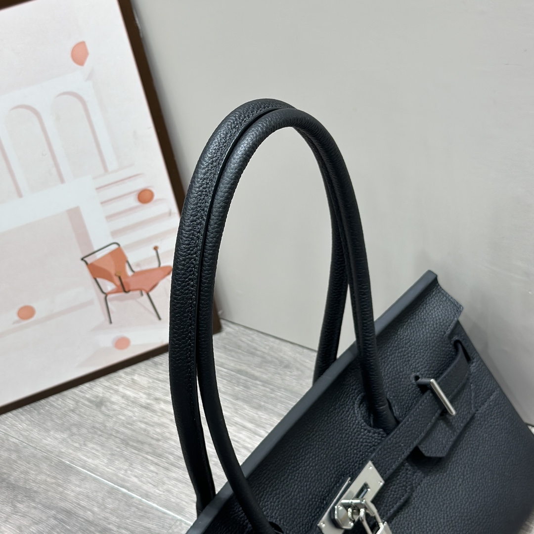 Herthtmes  Taurillon Clemence JPG Birkin  40