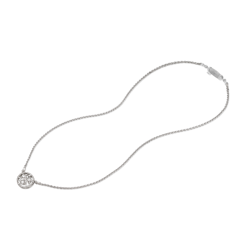 RAMAGE WHITE GOLD PENDANT WITH LEAF-MODELED BORDERS