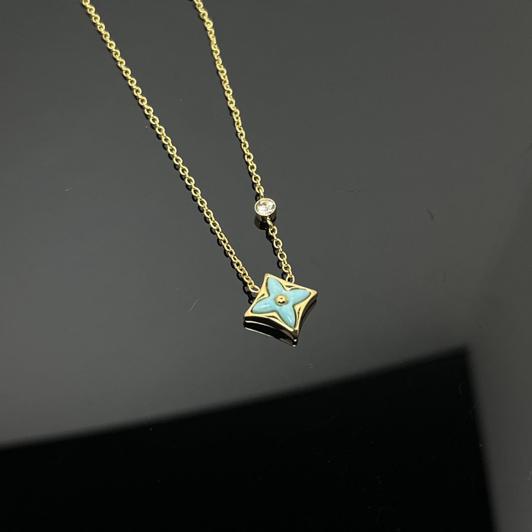 Color Blossom BB Star Pendant, Yellow Gold, Amazonite and Diamond