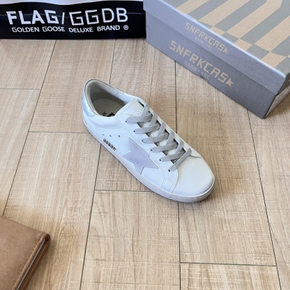 Super-Star with silver heel tab and lettering