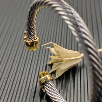 7mm Cable Bracelet with Yellow & Diamond Accents – Gold Cap