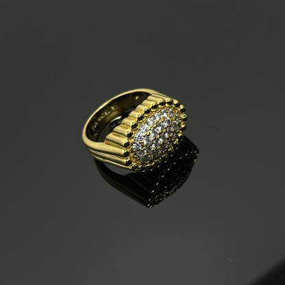 Perlée diamonds pavé ring