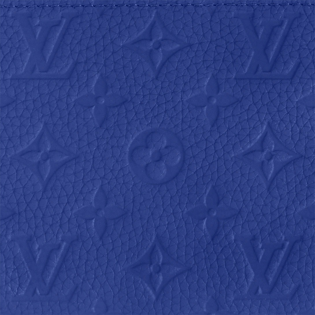 Steamer Wearable Wallet M82571