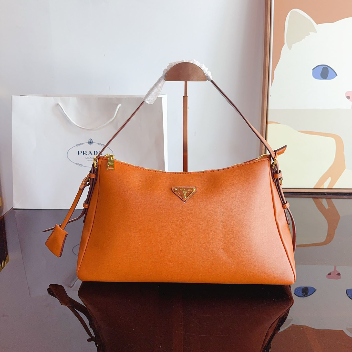 Aimée large leather shoulder bag