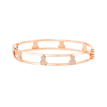 Wulu bangle in 18K rose gold with diamonds