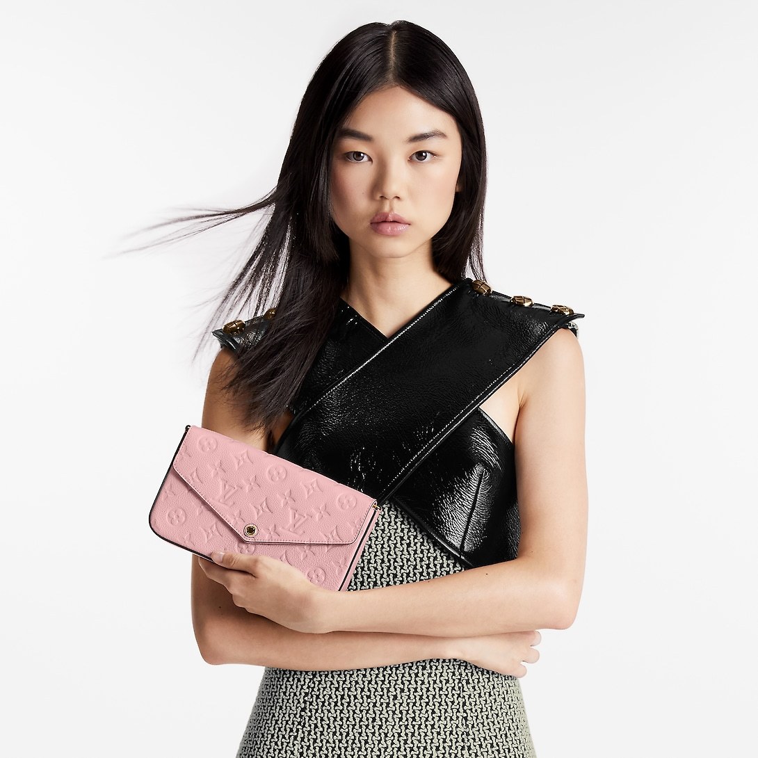 Felicie Pochette M82608