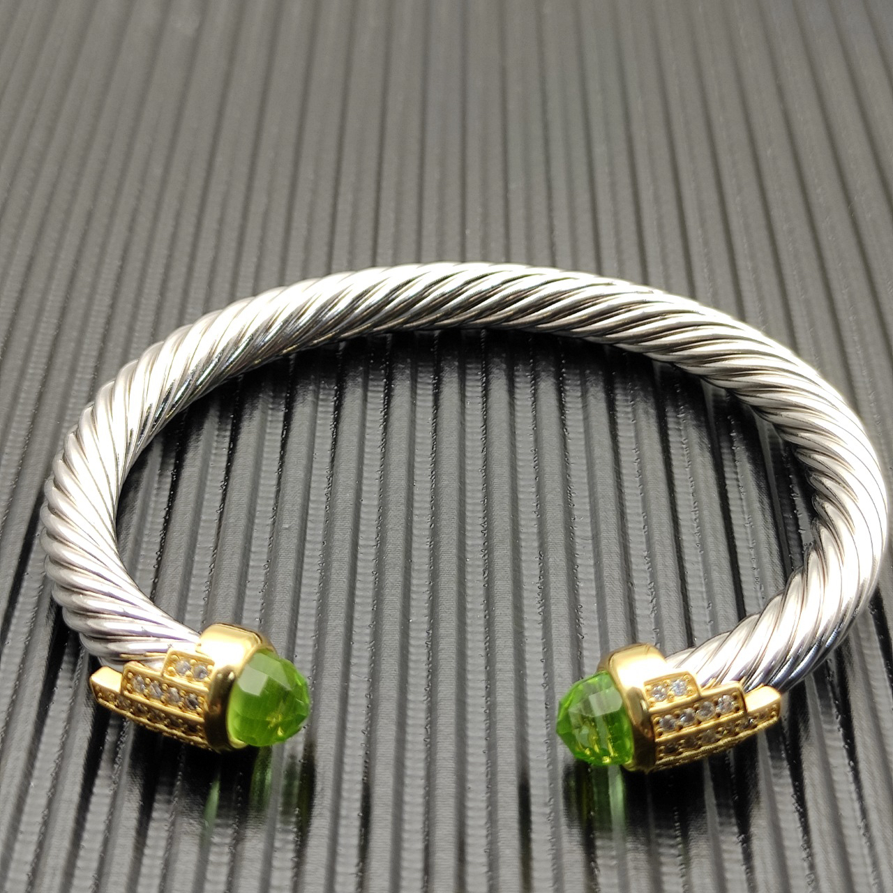 7mm Cable Bracelet with Light Green & Diamond Accents – Gold Cap