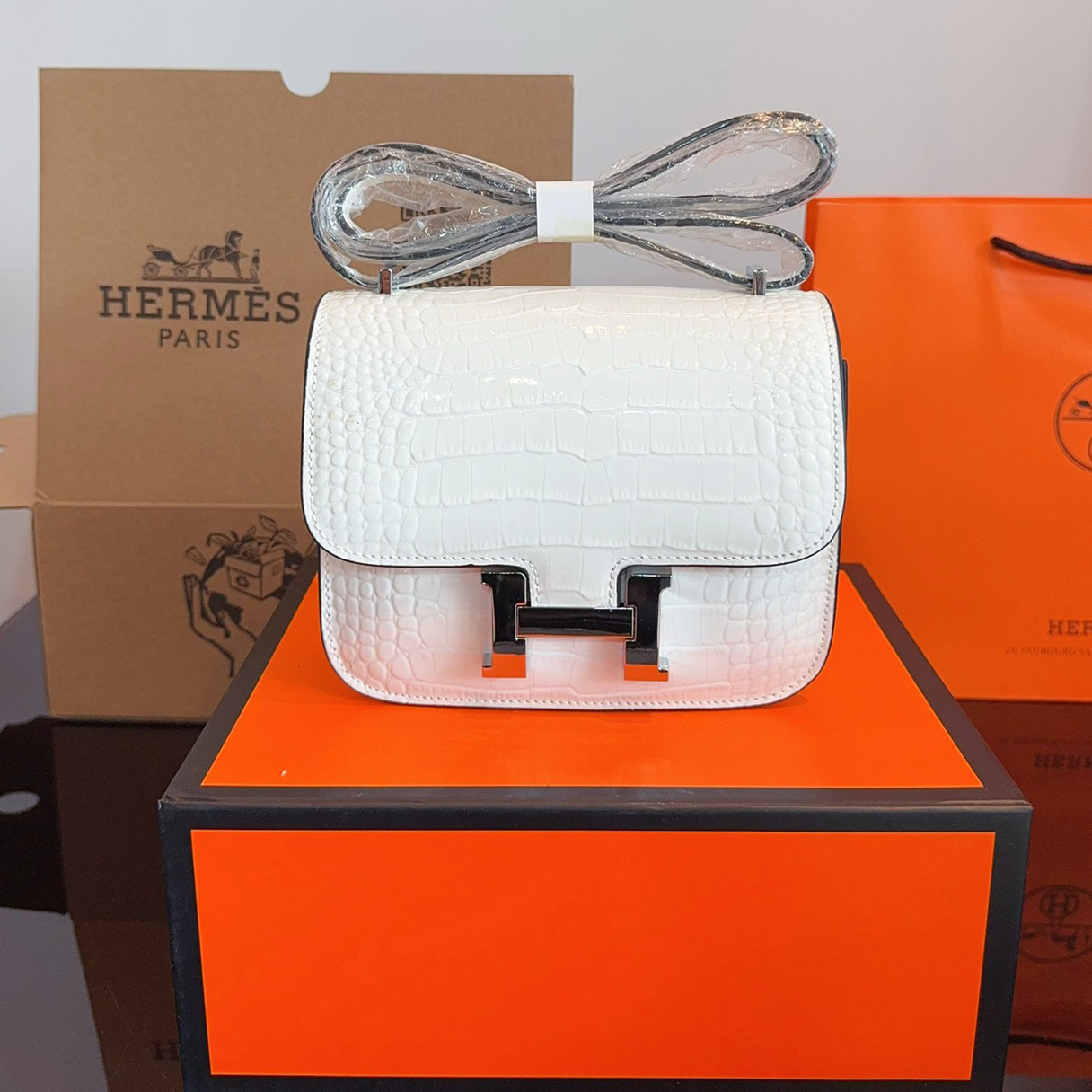 Constance Mini 18 Bag*