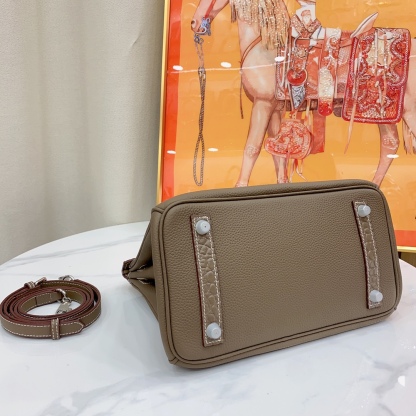 Herthtmes Togo Matte Alligator Birkin Touch 25/30 Gold