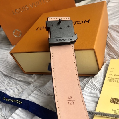 INITIALES 40MM MATTE BLACK BELT