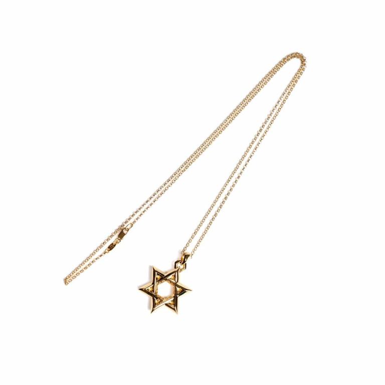 22K GOLD STAR OF DAVID PENDANT