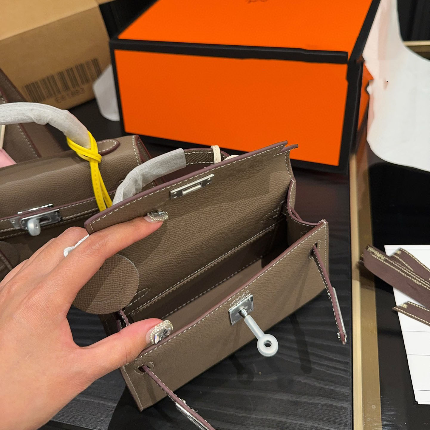 Kelly 28/25/19 Bag Z10