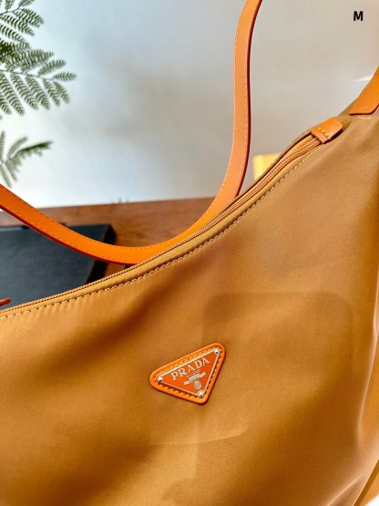 Aimée large leather shoulder bag