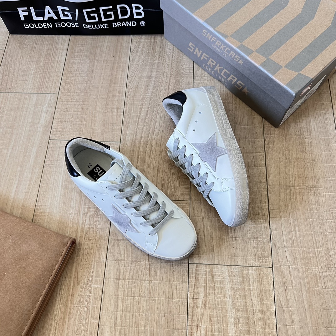 Silver Swarovski crystal star and heel tab