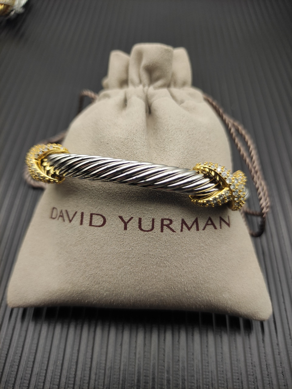 Cable Classic Bracelet with Pavé Diamond X in Two-Tone – Where Classic Meets Radiance,7mm