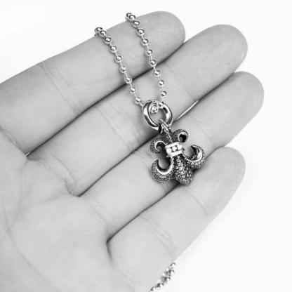 BS FLEUR CHARM WITH DIAMOND
