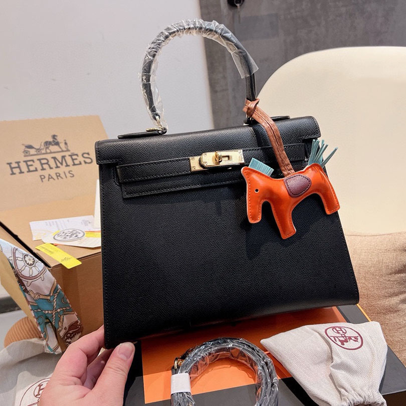 Kelly 28 Sellier Bag Gold Epsom Leather with Gold Hardware