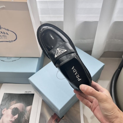 Monolith Lug Sole Loafer