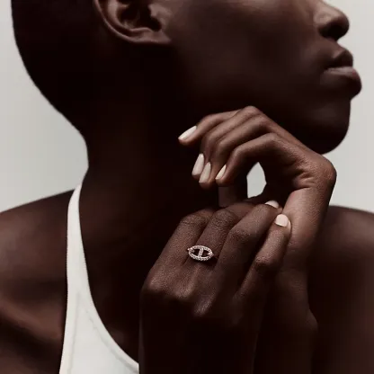 Farandole ring