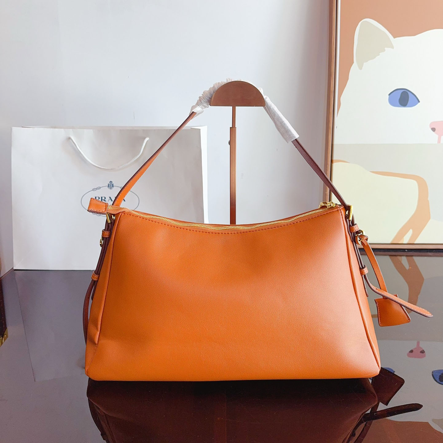 Aimée large leather shoulder bag