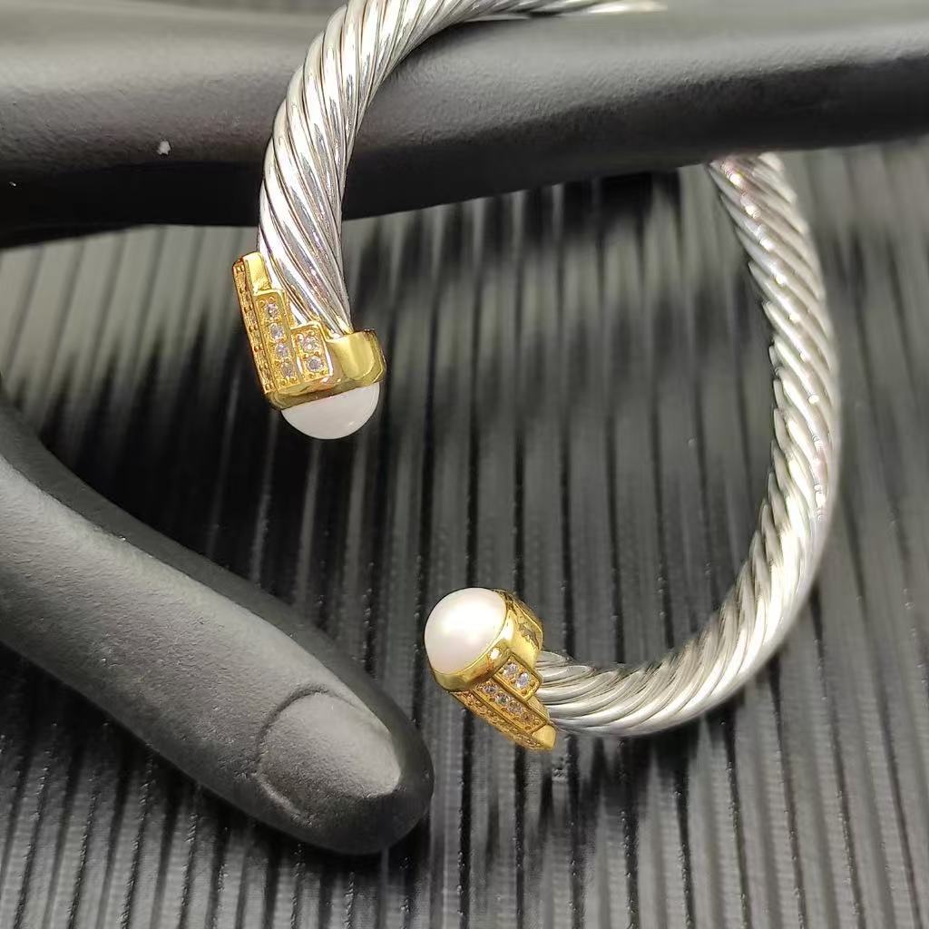 7mm Cable Bracelet with Pearls & Diamond Accents – Gold Cap
