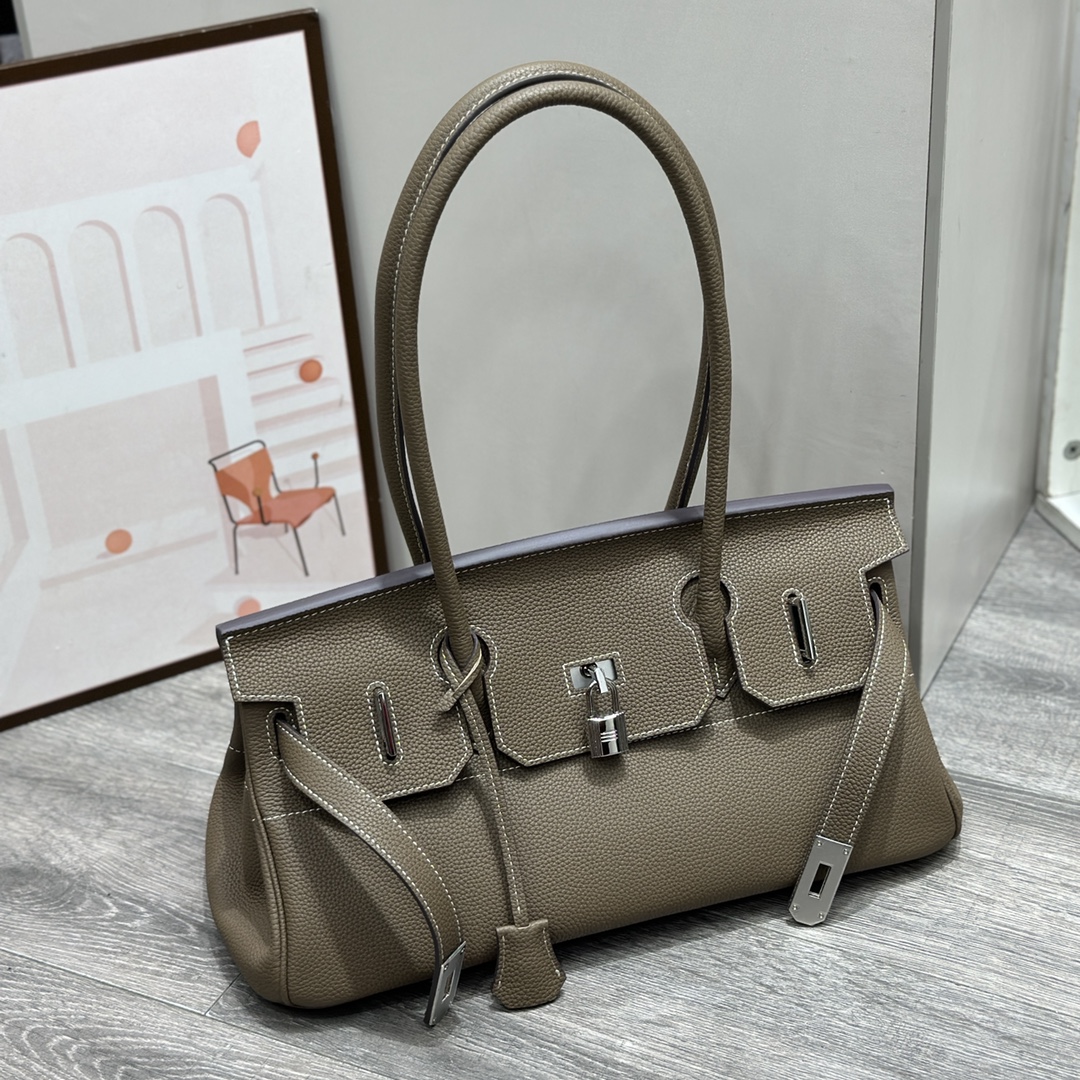 Herthtmes  Taurillon Clemence JPG Birkin  40