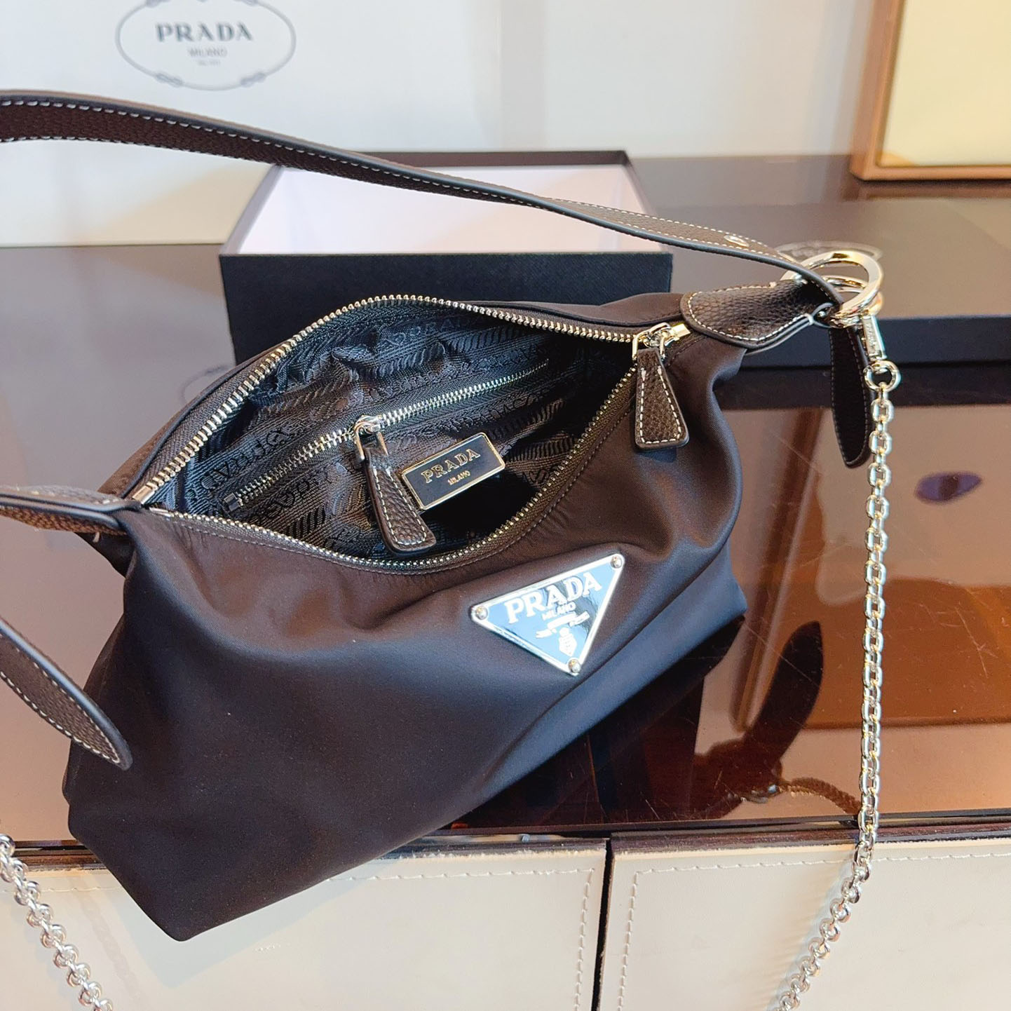 Re-Edition 2005 Re-Nylon bag