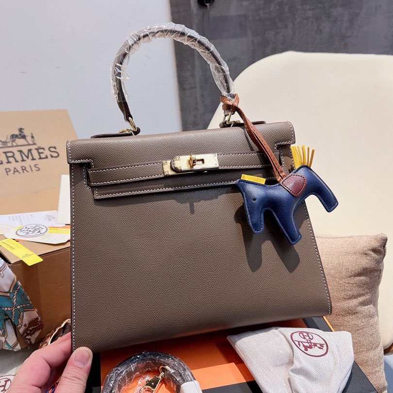 Kelly 28 Sellier Bag Gold Epsom Leather with Gold Hardware