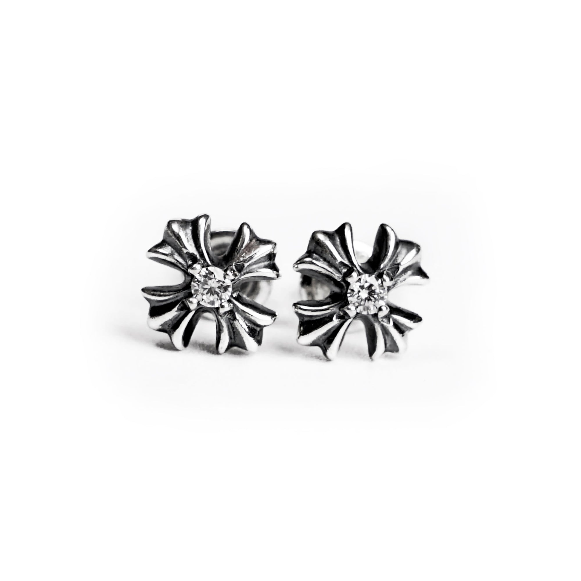 CH PLUS STUD EARRINGS WITH DIAMONDS