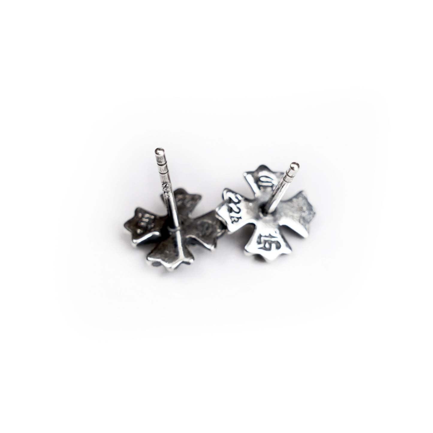 CH PLUS STUD EARRINGS WITH DIAMONDS
