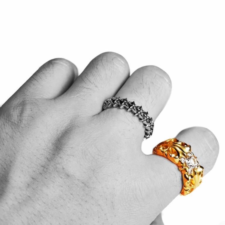 5 SIDED STAR LOOP RING