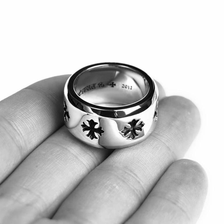CH PLUS THICK BAND RING