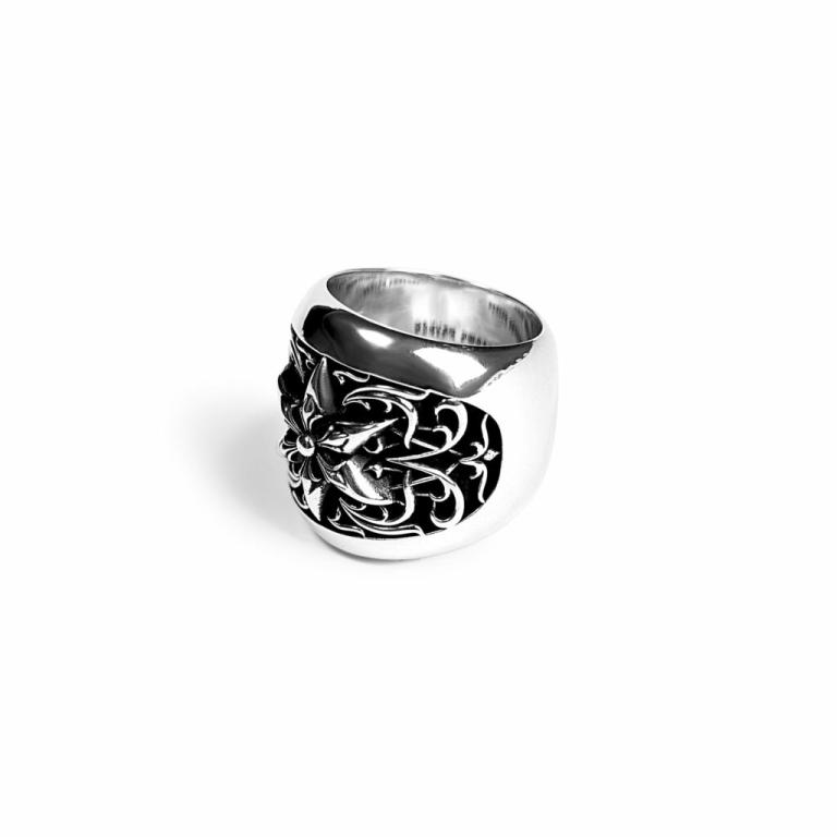 OVAL STAR RING – ClASSIC