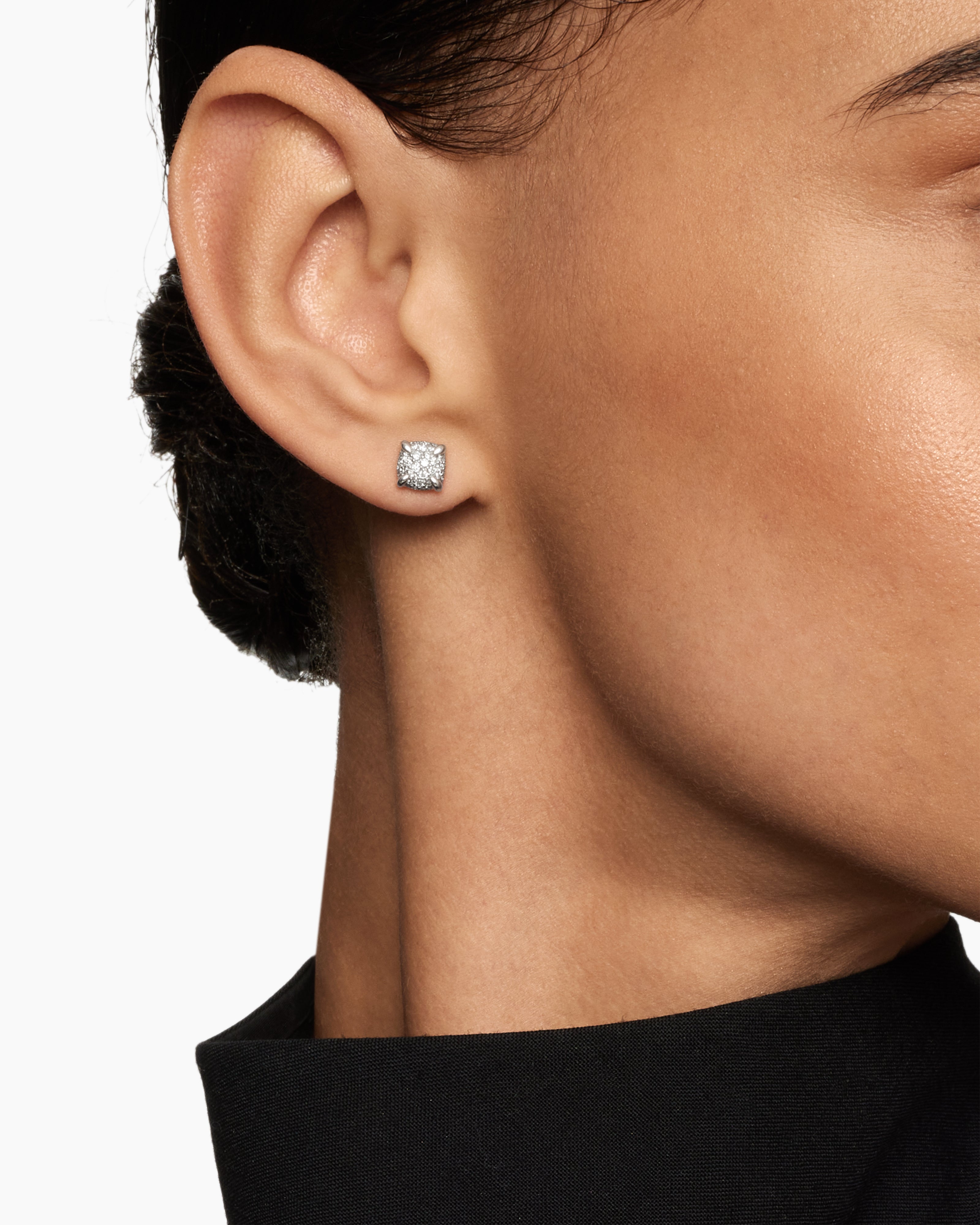 Petite Chatelaine® Stud Earrings Sterling Silver with Pavé Diamonds, 9mm